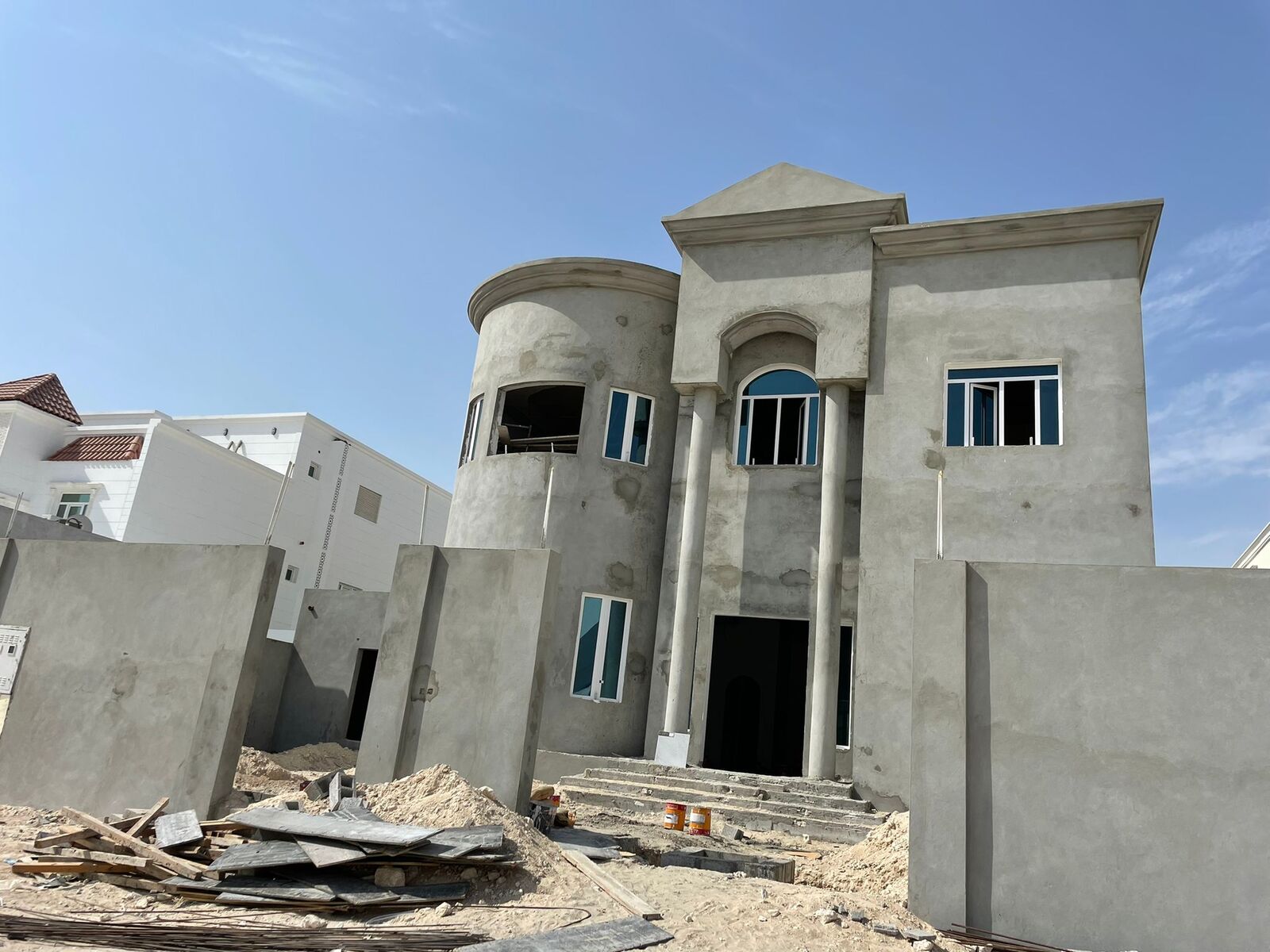 13 : STRUCTURE + PLASTER + WALLS