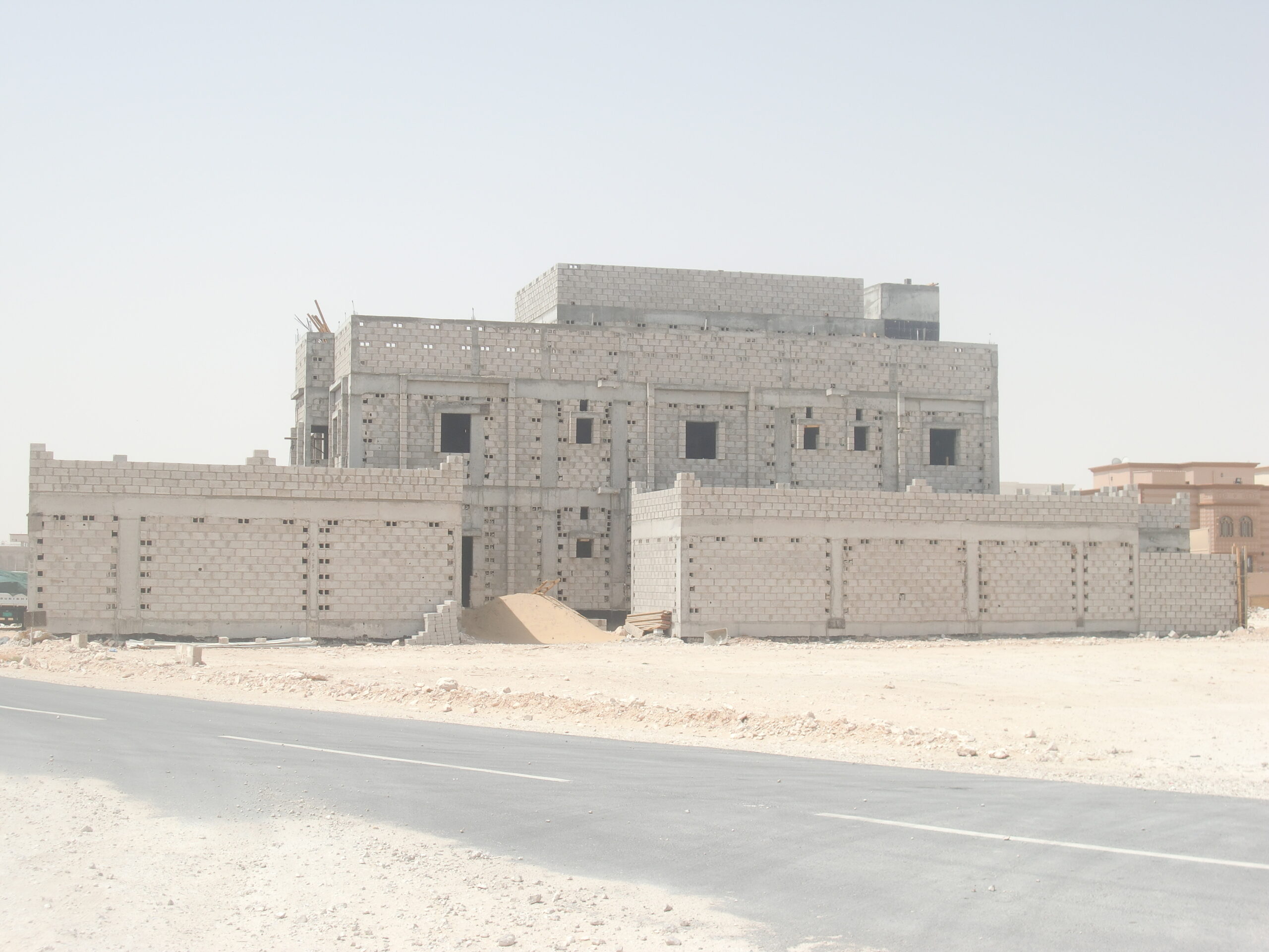 37 : STRUCTURE + PLASTER + WALLS