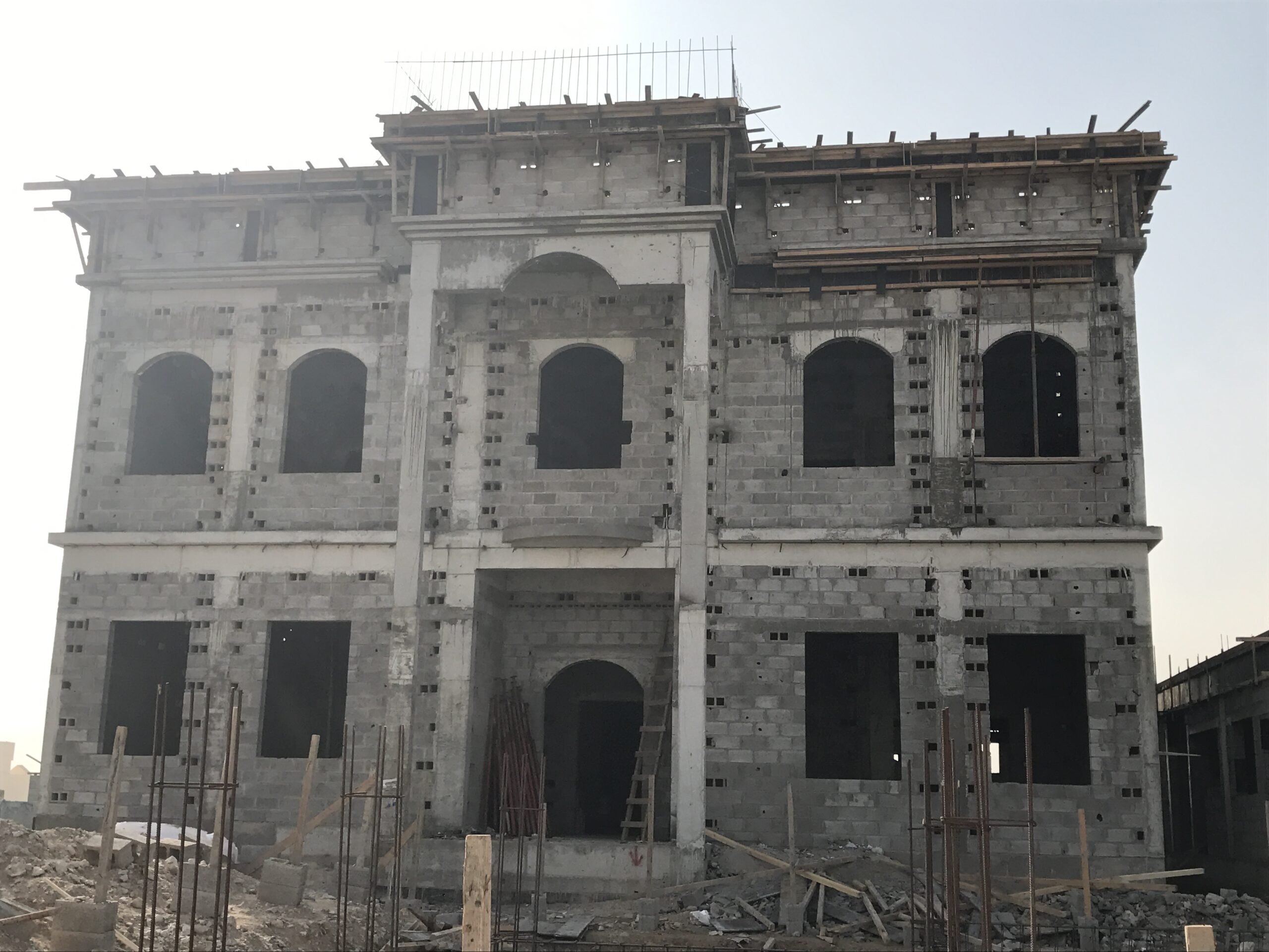 55 : STRUCTURE + PLASTER + WALL