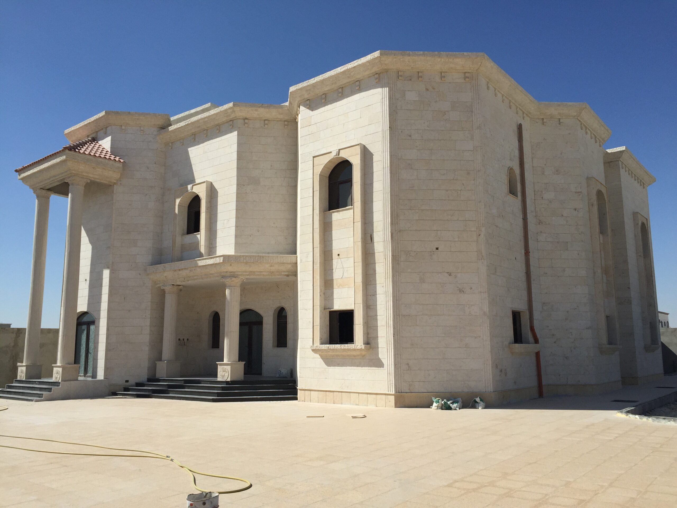 9 : STRUCTURE + PLASTER + WALLS