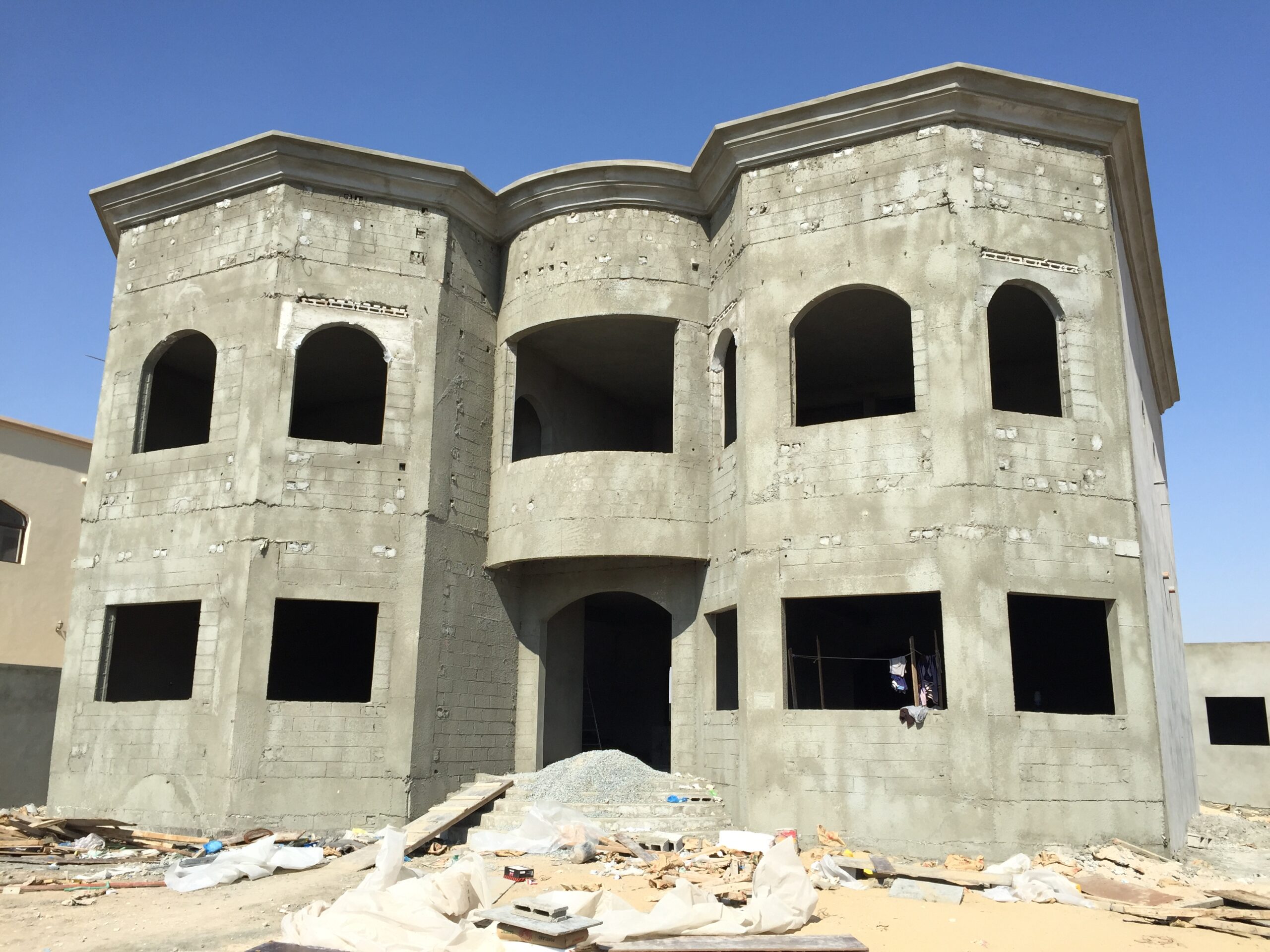10 : STRUCTURE + PLASTER + WALLS