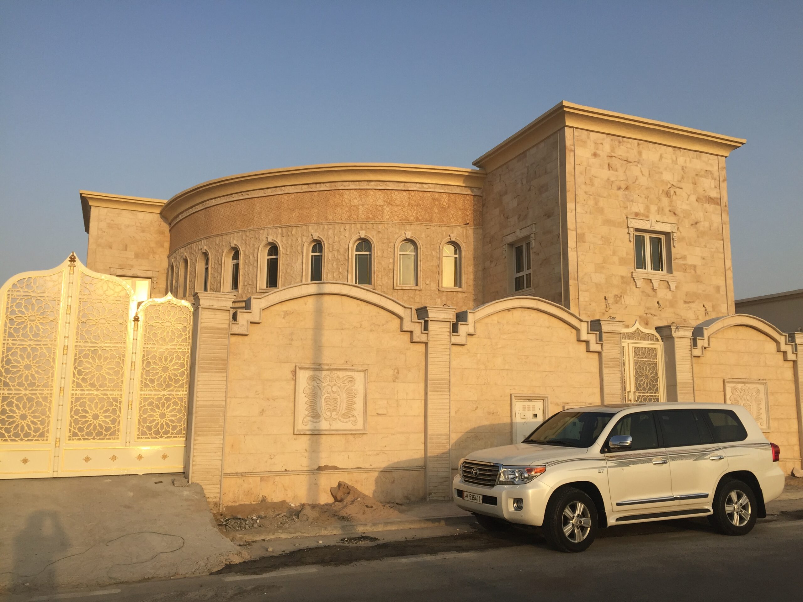 26 : STRUCTURE + PLASTER + WALLS + TURNKEY DELIVERY