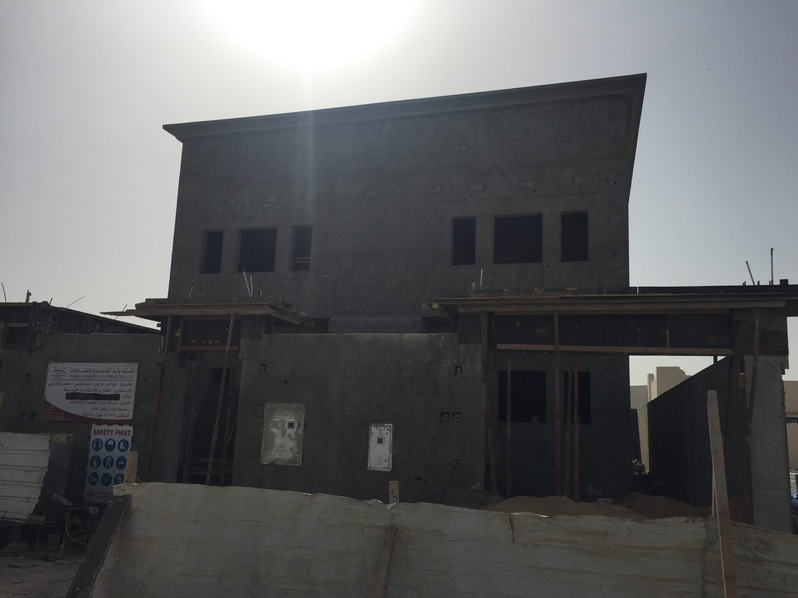 35 : STRUCTURE + PLASTER + WALLS + TURNKEY DELIVERY